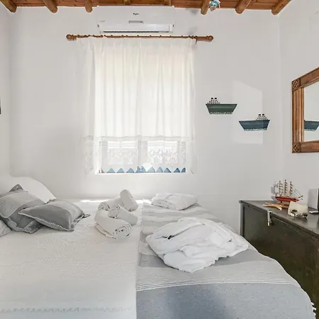 Naxos Pantheon House Panoramic View アパート